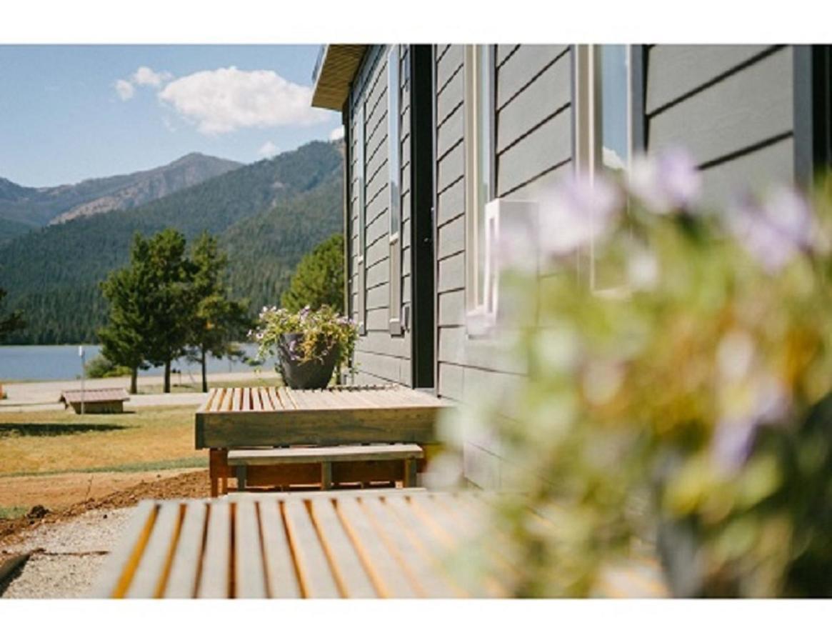 Terra Nova Cabins Запад Йеллоустон Экстерьер фото